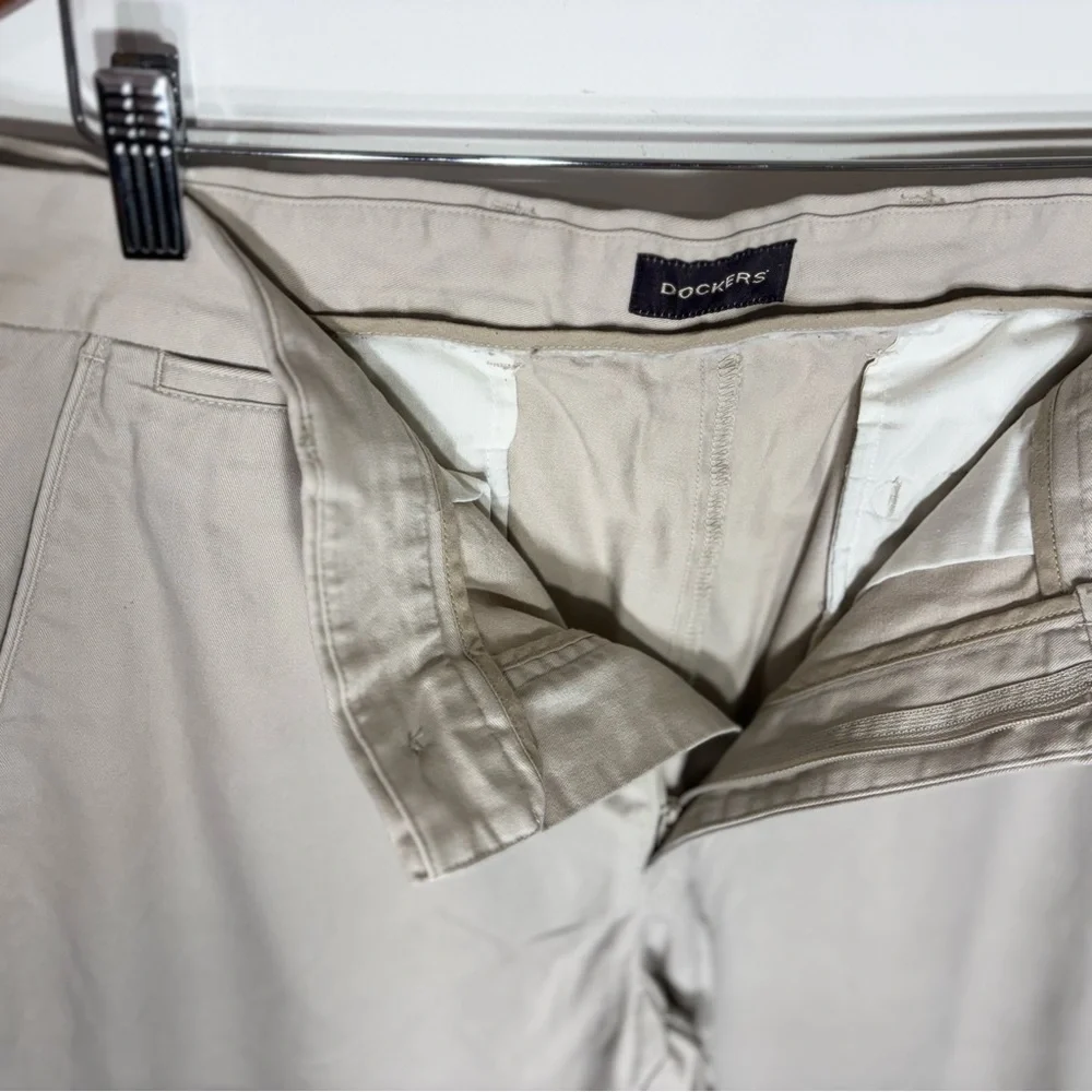 Dockers Mens Khaki‎ Pants Relaxed Fit Casual Cotton Blend Chinos 34x30